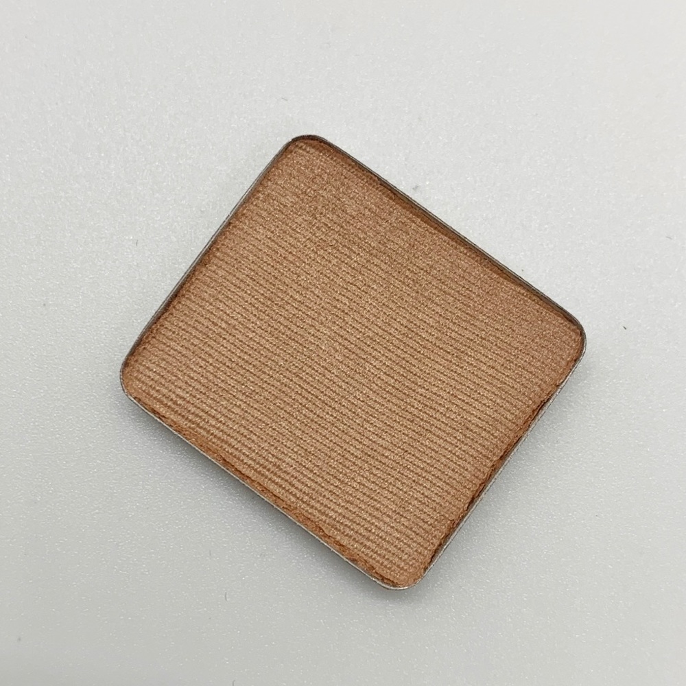 AVEDA Eyeshadow- Lemon Spice